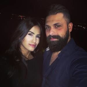 Meet your Posher, Ahmad